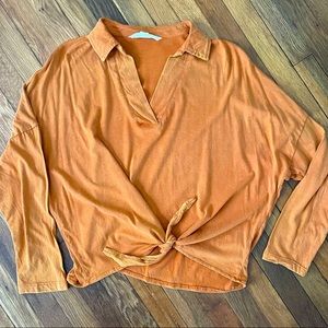 V-neck Long Sleeve Blouse!